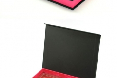 17. Gift items packaging box